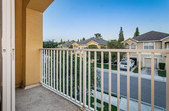 Building Photo - 9013 Moonlit Meadows Loop