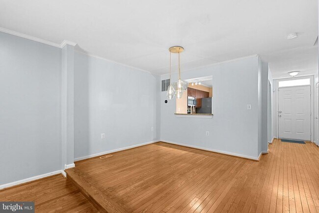 Building Photo - 6302 Mary Todd Ct