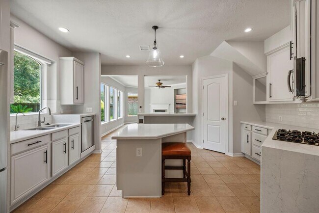 Building Photo - 21807 Columbia Falls Ct