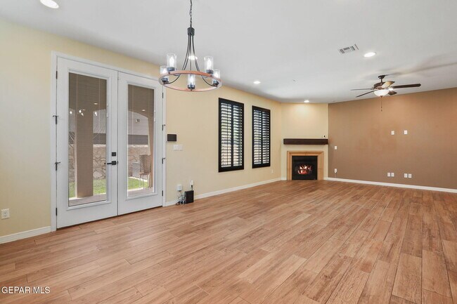 Building Photo - 12176 Chapel Hill Rd