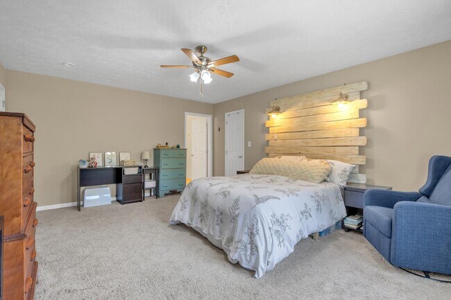 Building Photo - 608 Georgetown Cir