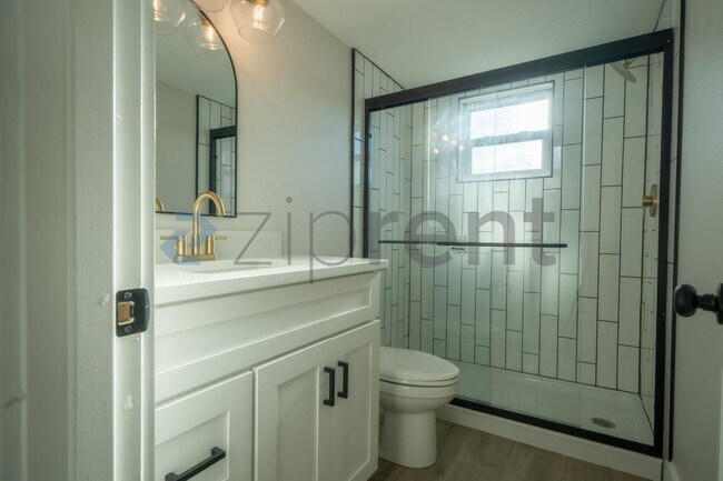 Building Photo - 7338 Coquina Way