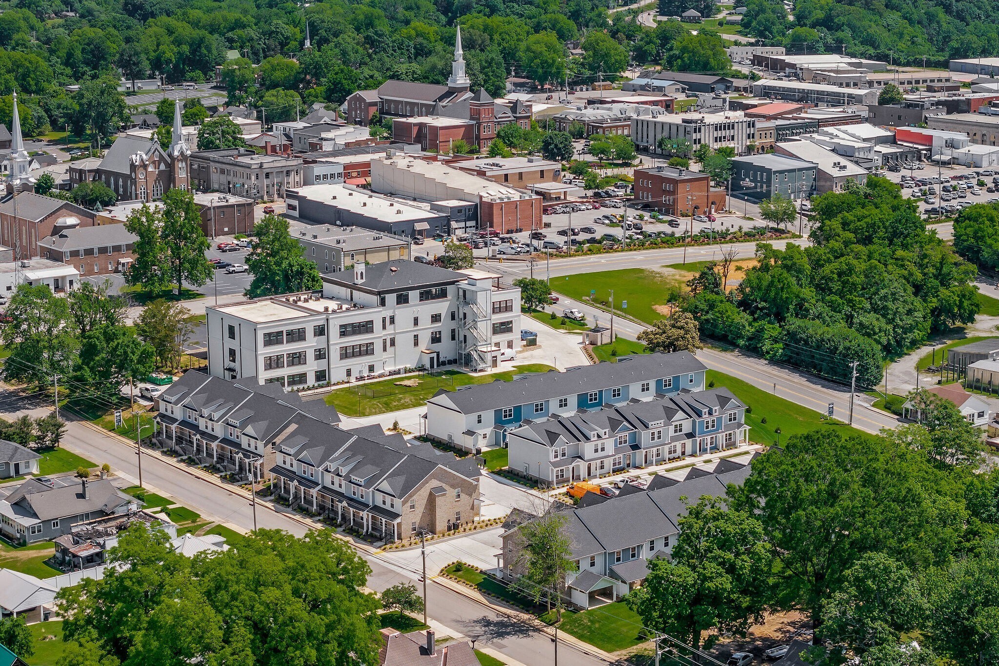 Building Photo - 207 S High St