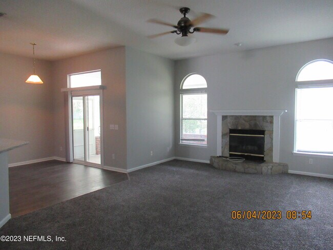 Building Photo - 349 Turtle Dove Dr