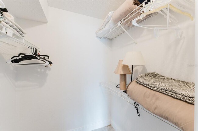 Building Photo - 5120 Conroy Rd