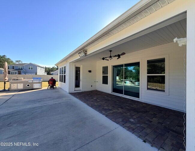 Building Photo - 26 Antila Wy.