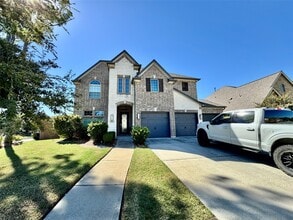 Building Photo - 16803 Bark Cabin Dr