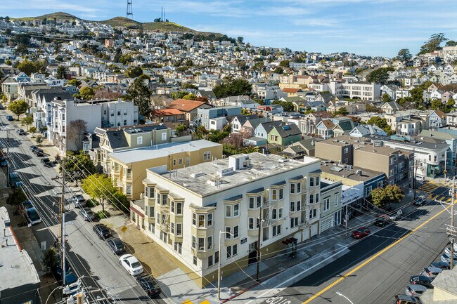 Building Photo - 1454 Castro St