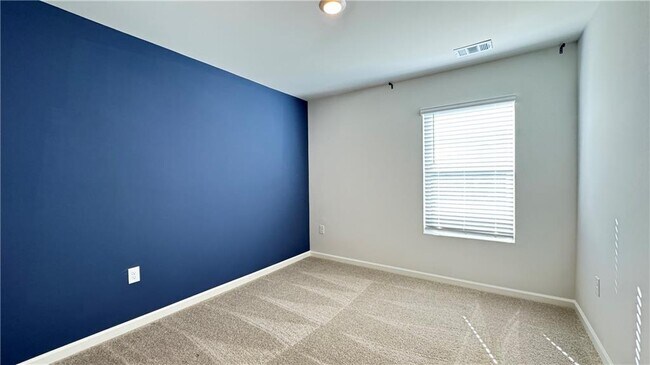 Building Photo - 100 Aspen Ct