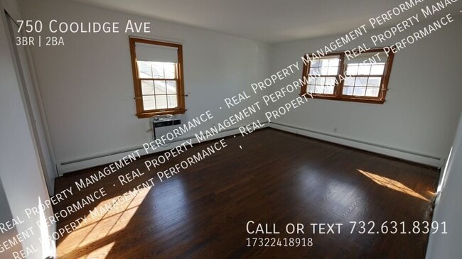 Building Photo - 750 Coolidge Ave