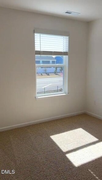 Building Photo - 852 Bullhorn Dr