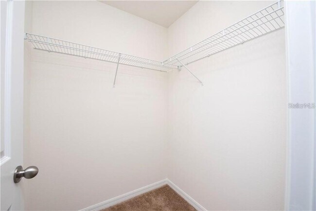 Building Photo - 2400 Avian Loop