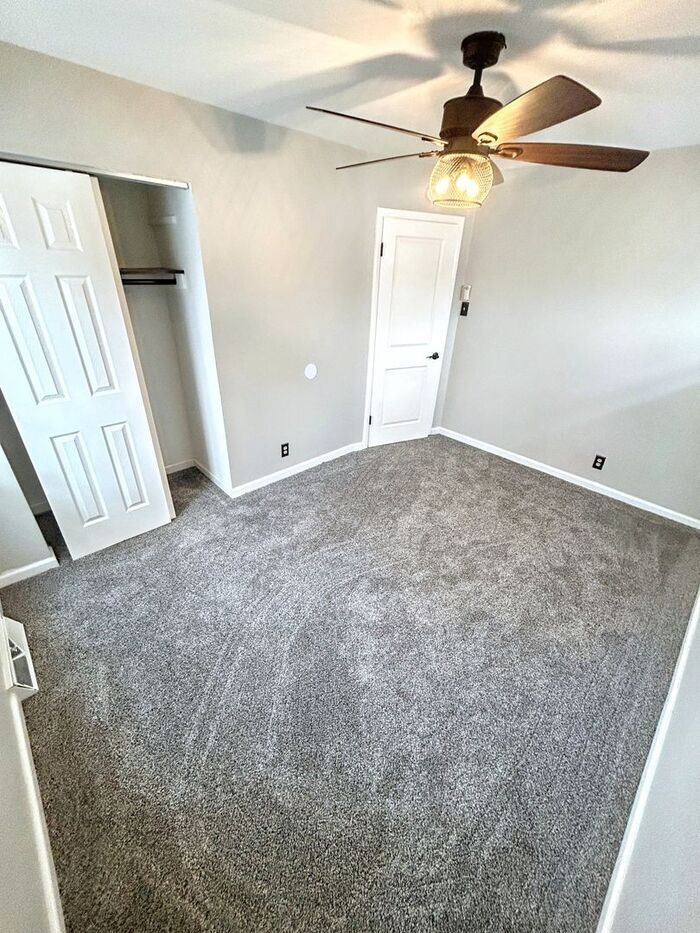 Building Photo - 5575 Winchelsea Dr