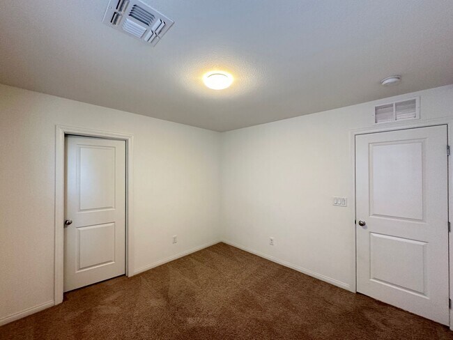 Building Photo - Cassia Patrick & Cimarron