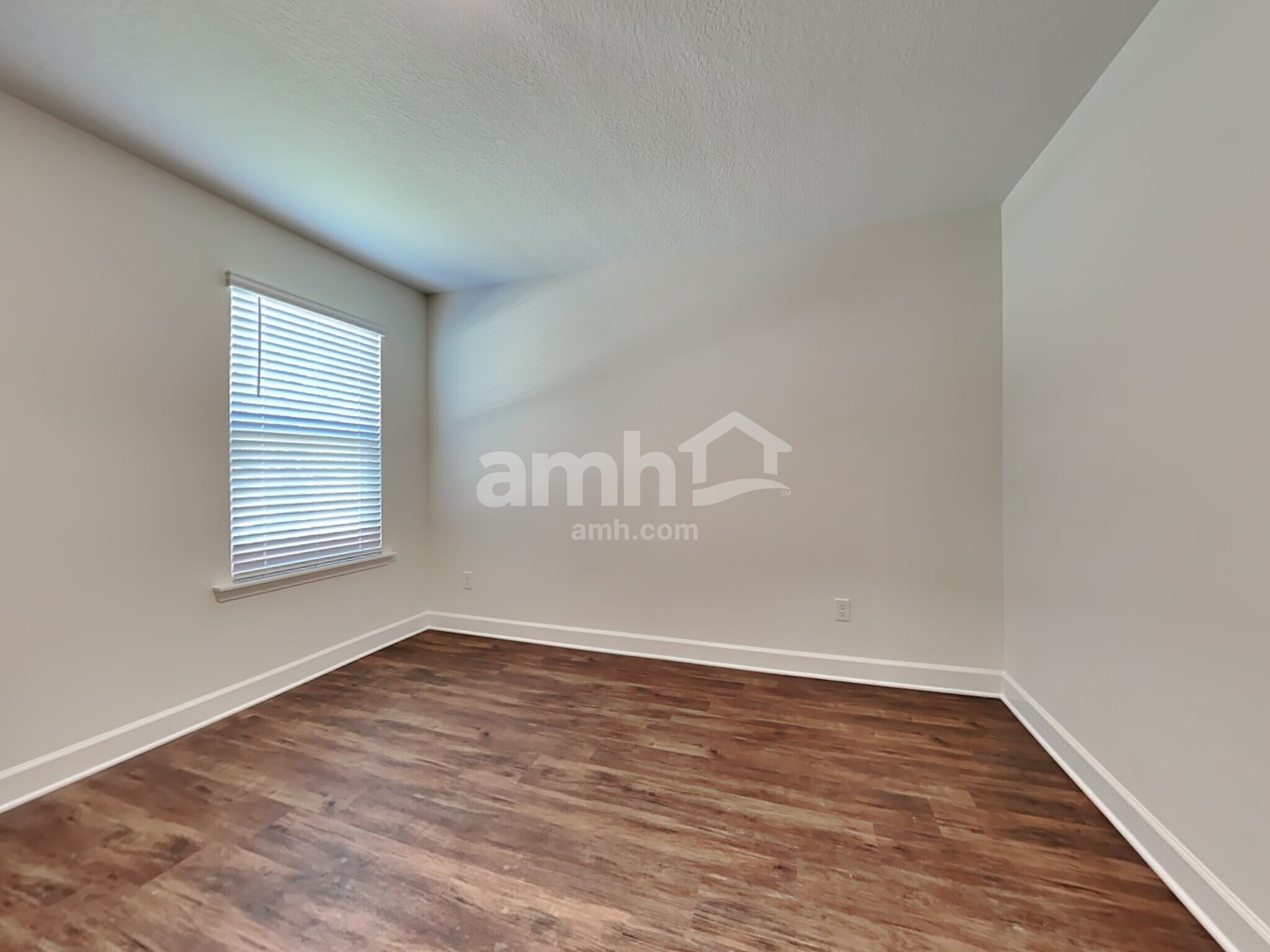 Building Photo - 12325 Paperbark Pl