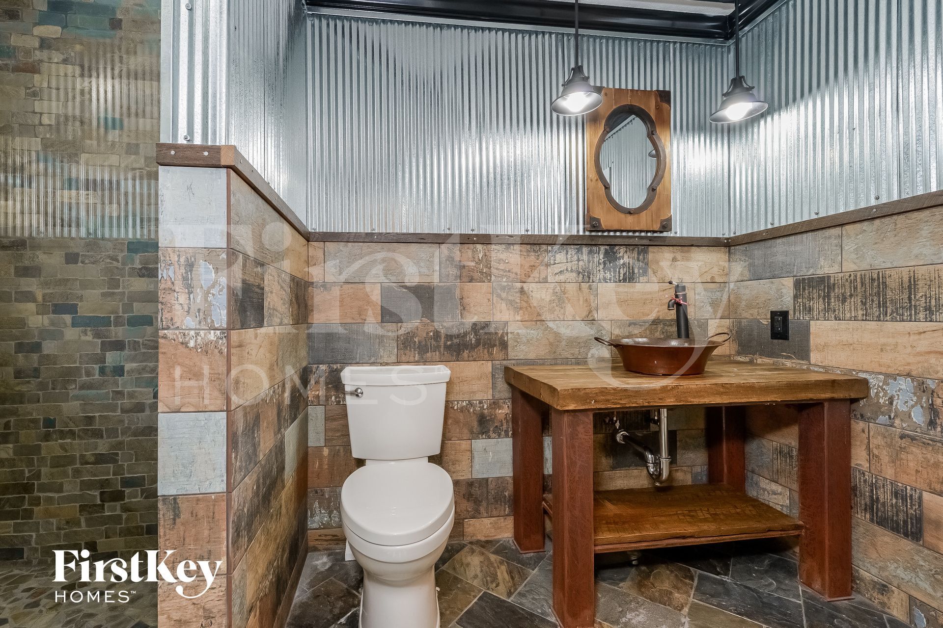 Building Photo - 1018 NE Trailwood Dr