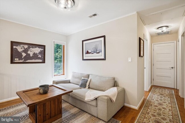 Building Photo - 10408 Hunter Ridge Dr