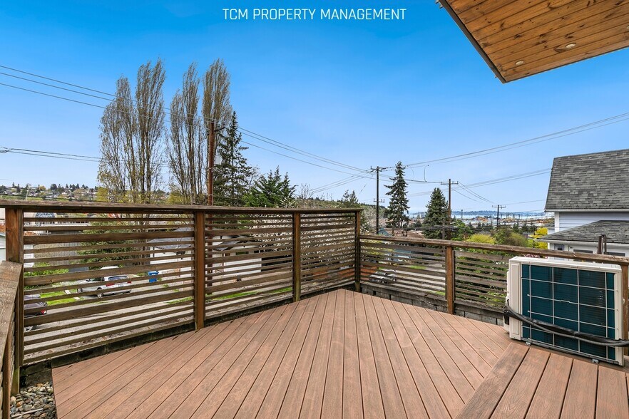 Building Photo - 4012 23rd Ave SW