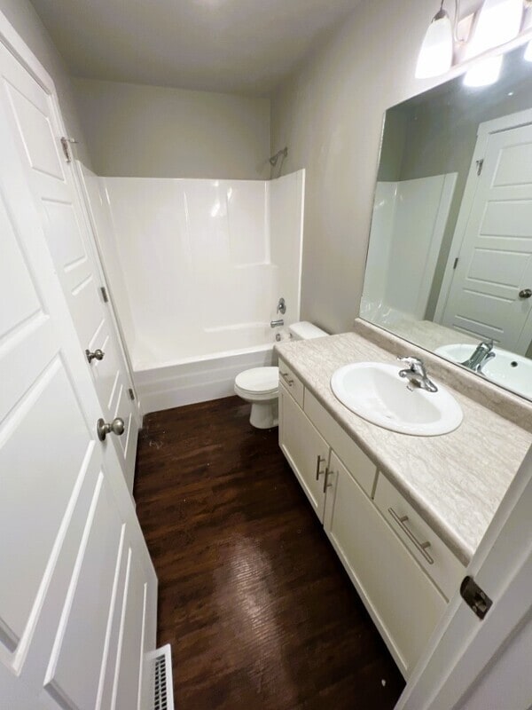 Building Photo - 387 S 480 W
