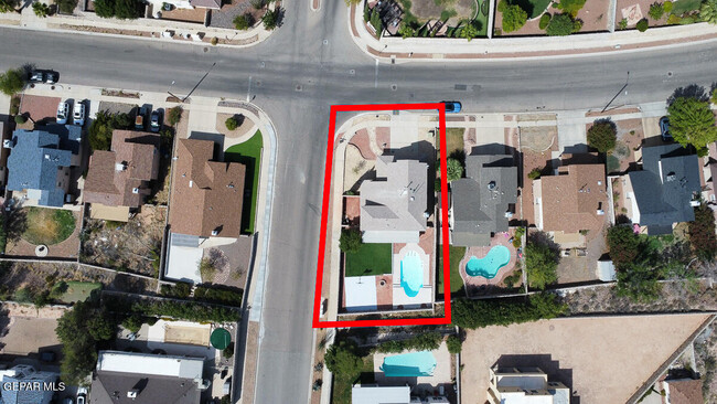 Building Photo - 6696 Dakota Ridge Dr