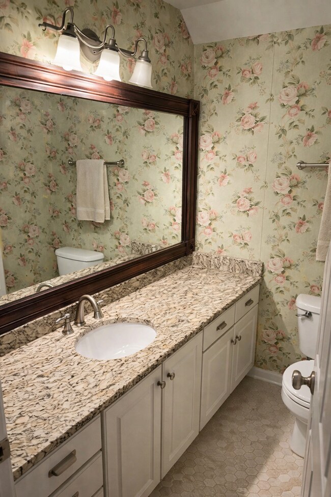 Building Photo - 2518 Wythe Close