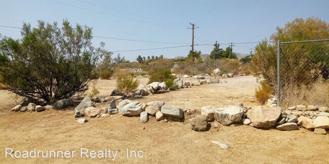 Building Photo - 3 br, 2 bath House - 9188 Bella Vista