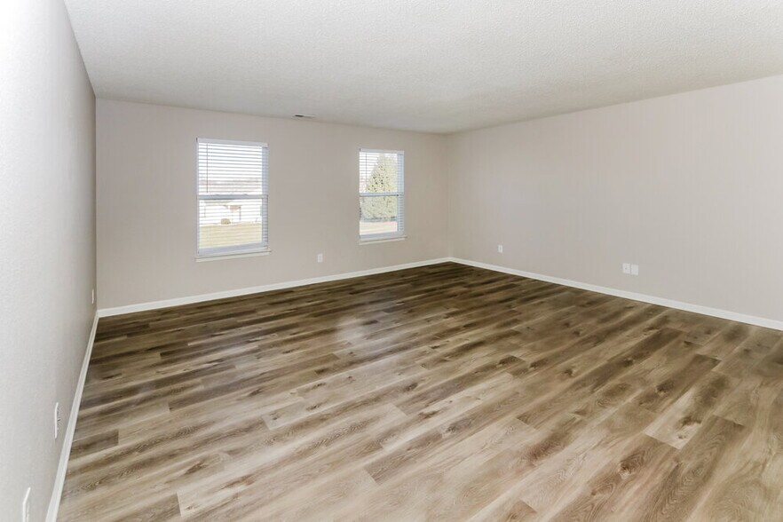 Building Photo - 2027 Odell St