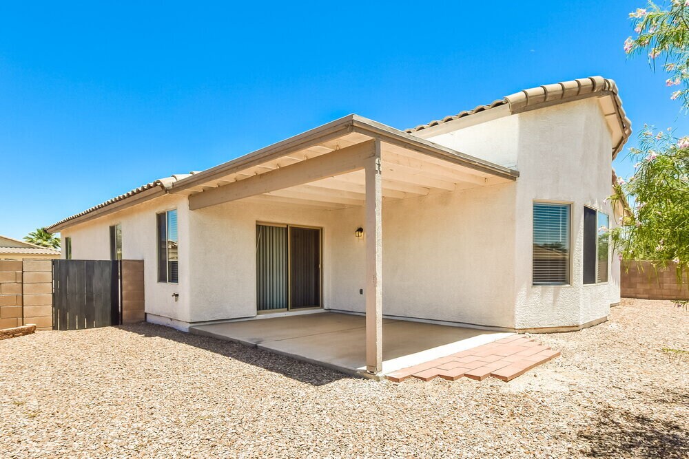 Building Photo - 8949 N Velvet Mesquite Pl