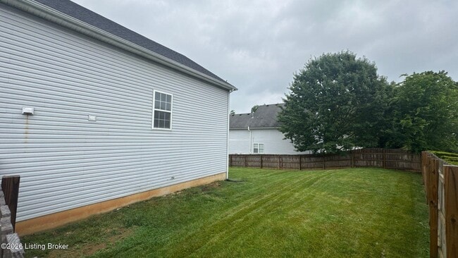 Building Photo - 7901 Bridlewood Pl