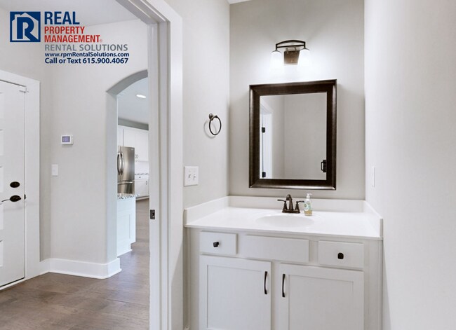 Building Photo - Gorgeous, Luxury home in Marymont Springs! Neighborhood pool and playground!