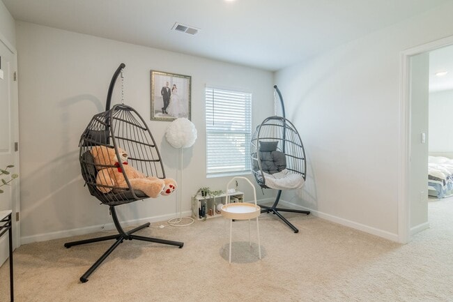 Building Photo - Like New Home in Grovetown