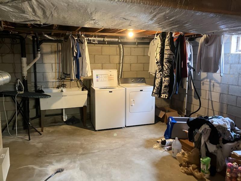 Building Photo - 138 Marcella St