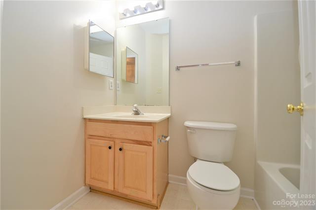 Building Photo - 9742 Bailey Rd