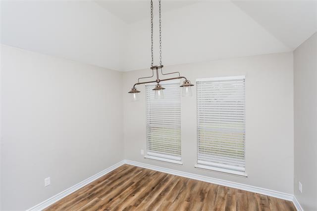 Building Photo - 2024 Chisolm Trl