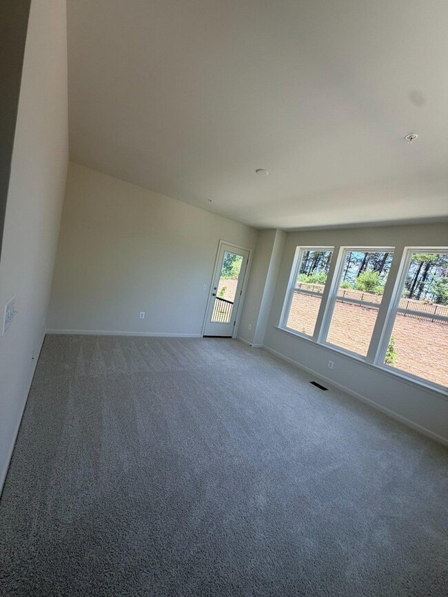 Building Photo - 2548 Neabsco Common Pl