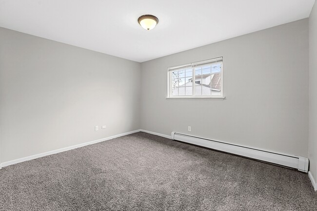 Building Photo - 17250 Raupp Rd