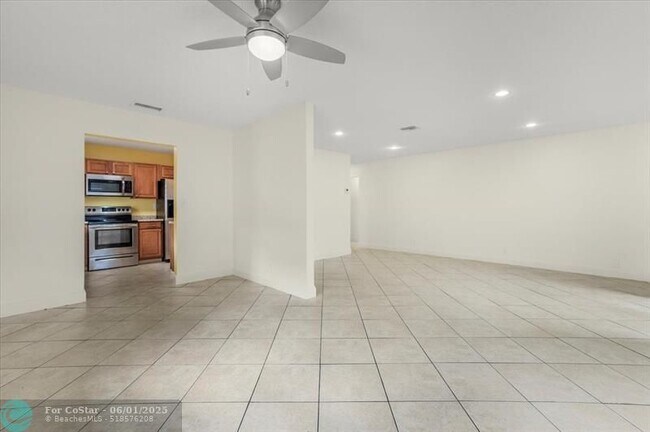 Building Photo - 10151 NW 35th St
