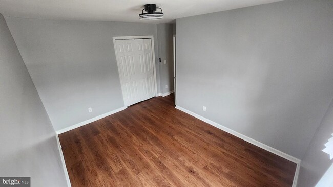 Building Photo - 6044 St Moritz Dr