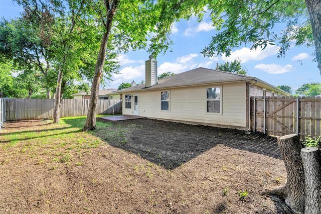 Building Photo - 712 Riverhead Dr