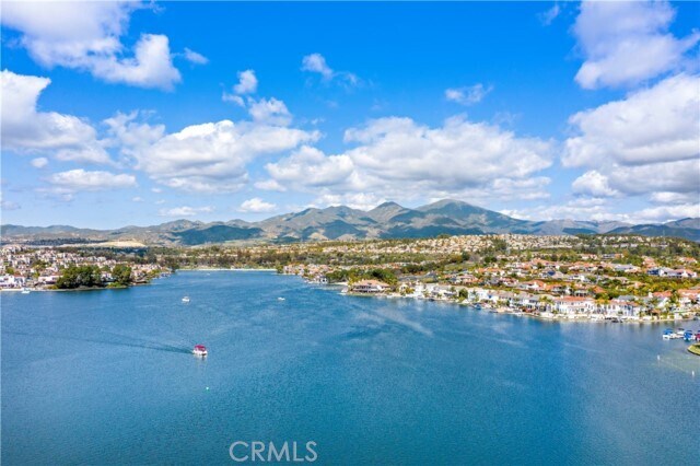 Building Photo - 26941 Stonehaven