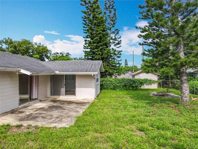 Building Photo - 4611 Cranston Pl