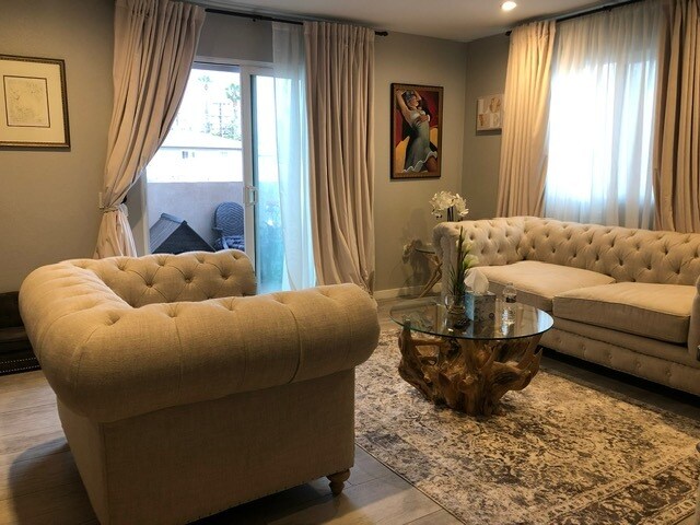 Building Photo - 1035 Hornblend St