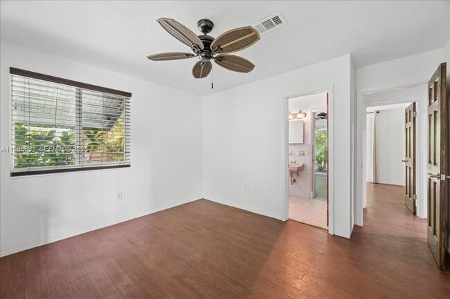 Building Photo - 3490 William Ave