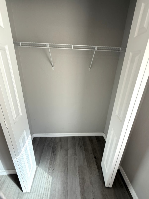 Building Photo - 1935 Ave O SW