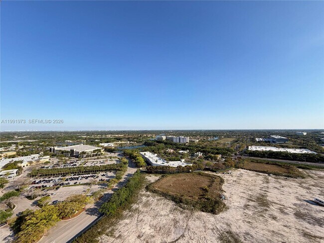 Building Photo - 2000 Metropica Wy