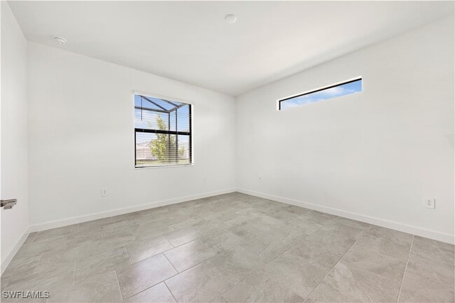 Building Photo - 19609 Hinkley Dr