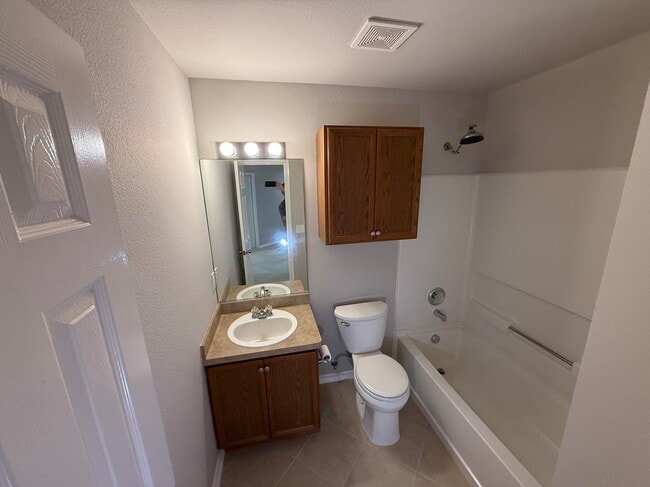 Building Photo - 5518 Timber Haven