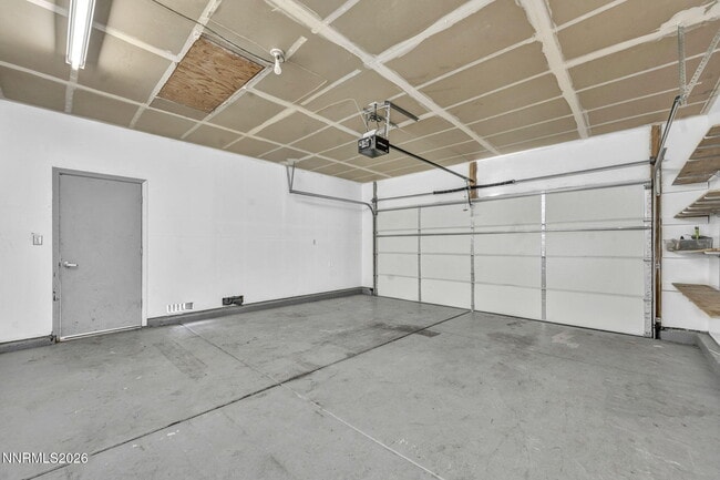 Building Photo - 17765 Oakview Ct