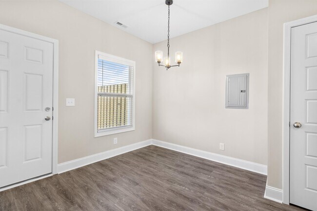 Building Photo - 203 Copeland Rd