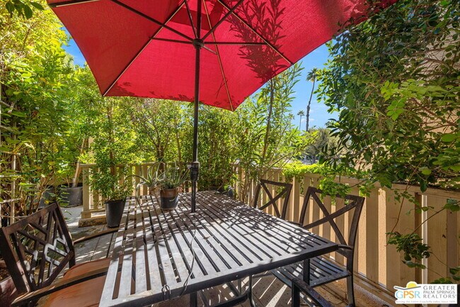 Building Photo - 17 Mission Ct